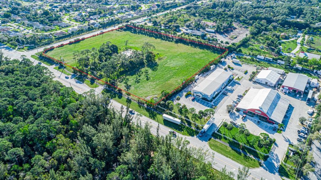 COMMERCIAL LOT