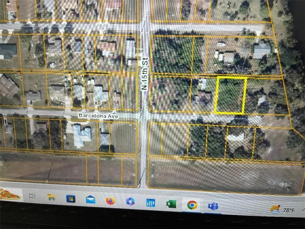 O BARCELONA AVE, Fort Pierce FL 34946