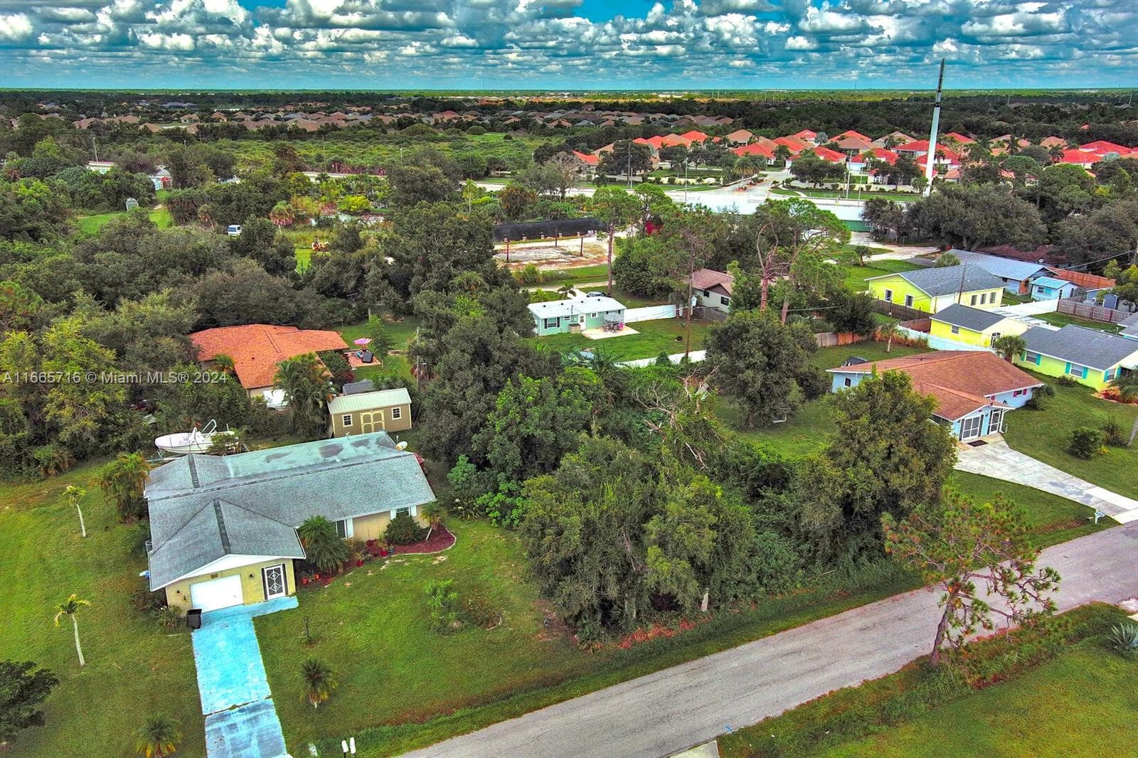 1 Gillespie St, Englewood FL 34223