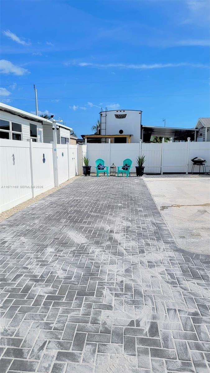 325 Calusa St 376, Key Largo FL 33037