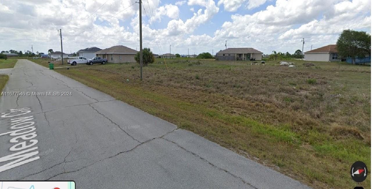 9036 Meadow Terr, La Belle FL 33935