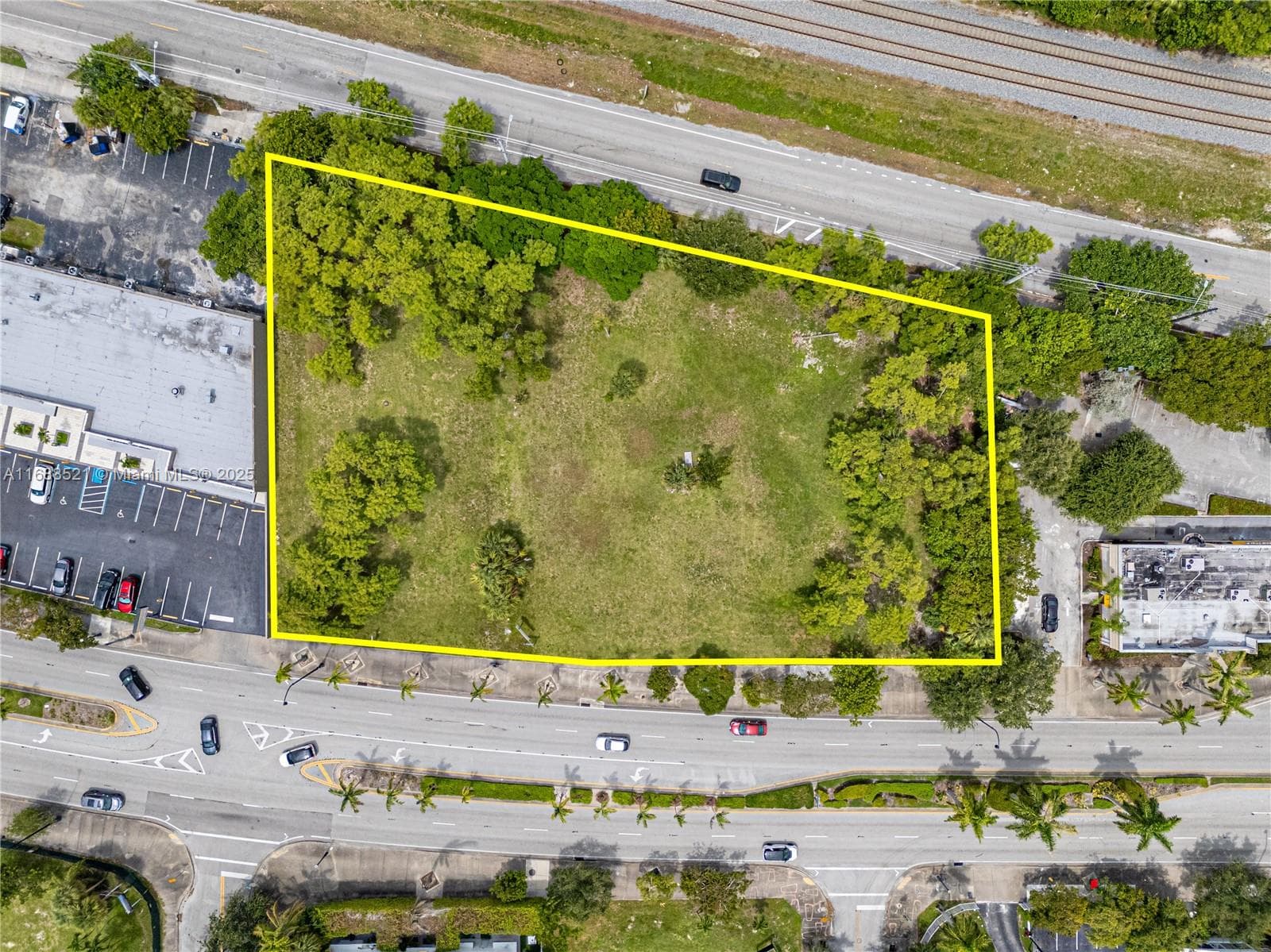 5220 Biscayne, Miami FL 33137