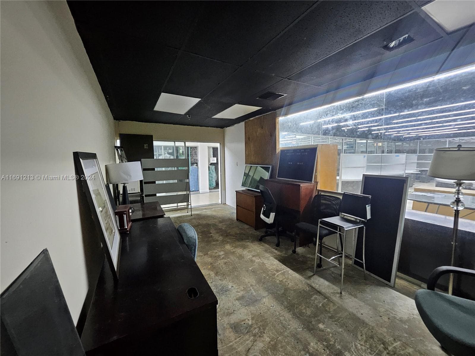777 NW 72nd Ave # 2132, Miami FL 33126