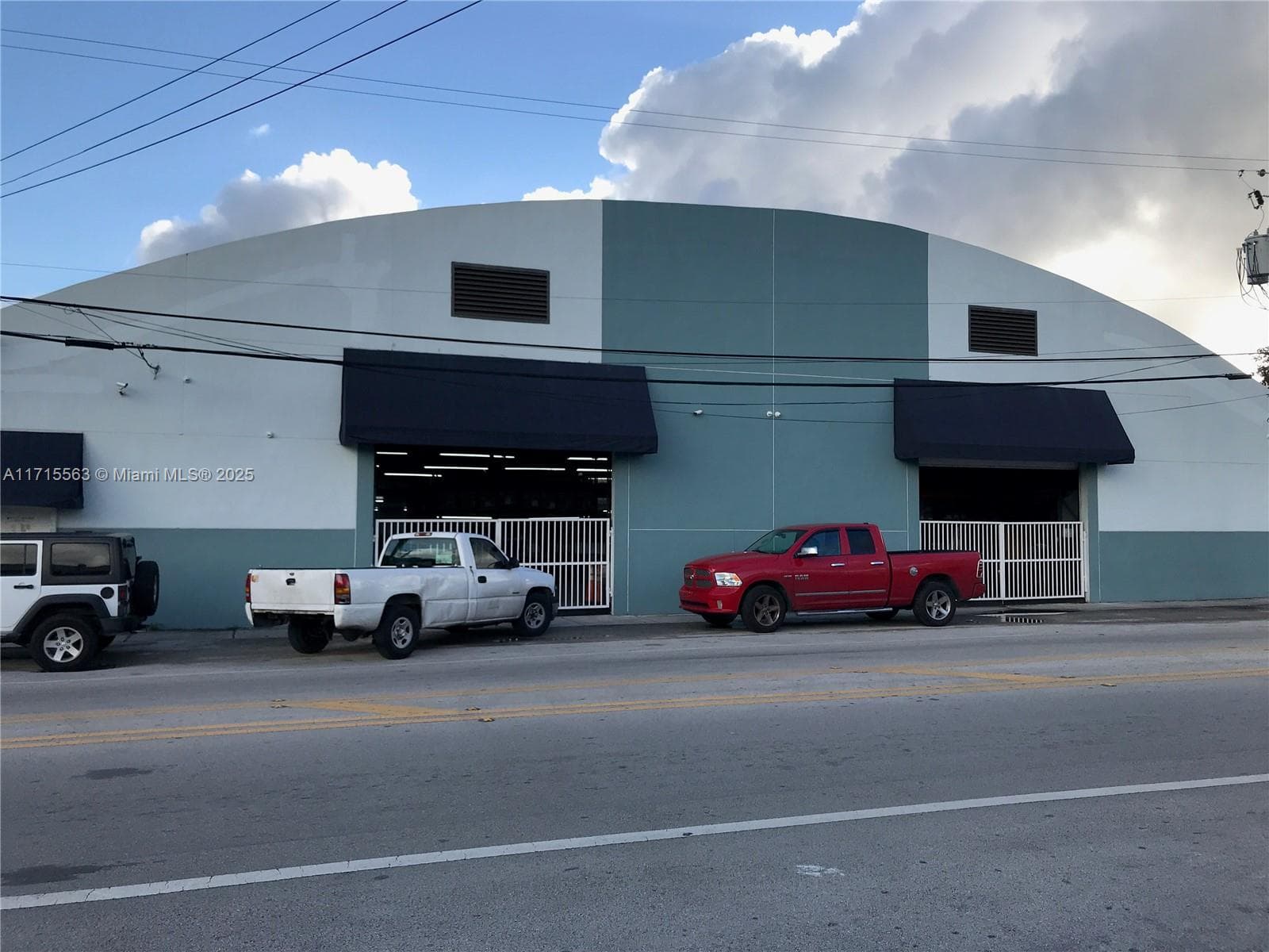 1628 NW 28th St, Miami FL 33142