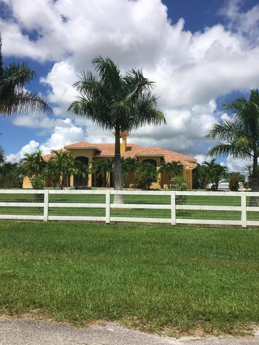 Fox Trail Community Homes