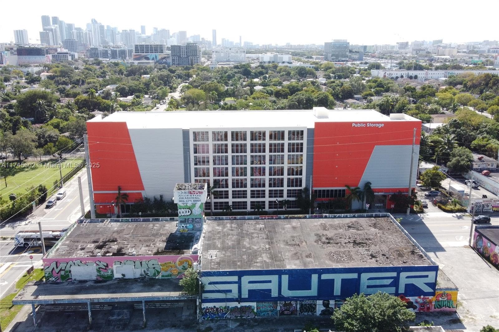 321 NW 37th St, Miami FL 33127