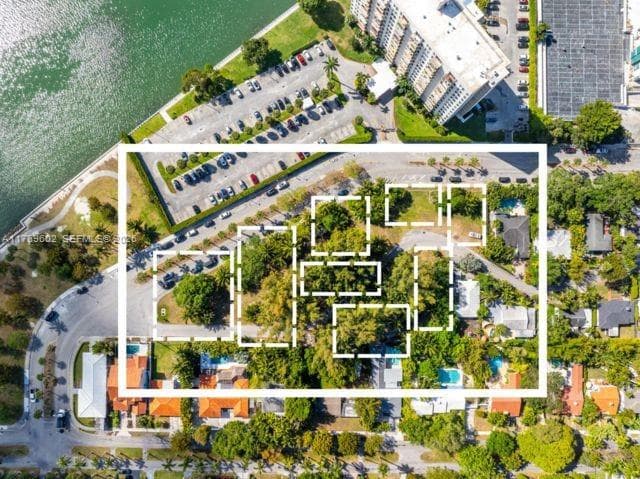 890 NE 70th St, Miami FL 33138