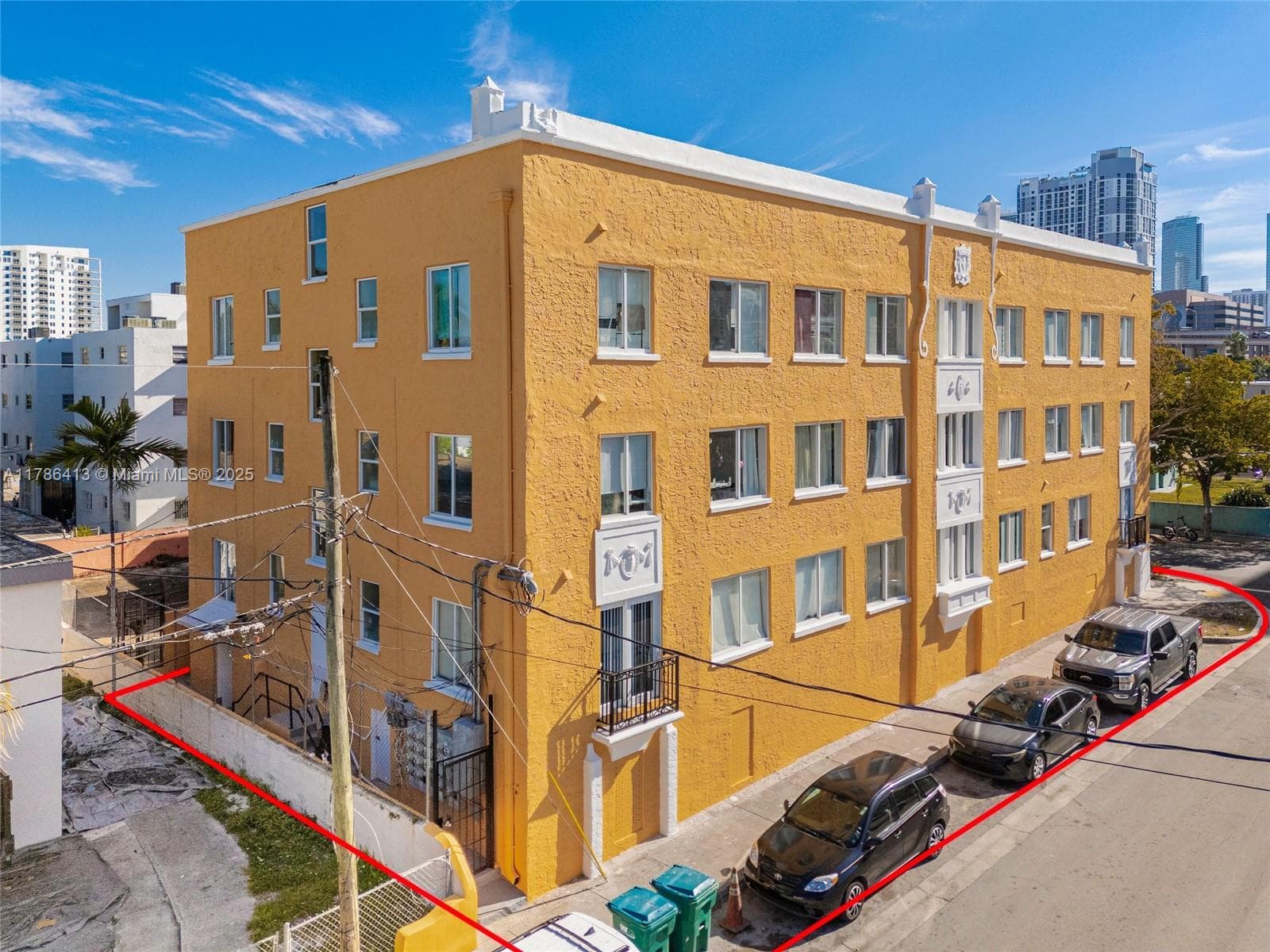 440 SW 5th Ave, Miami FL 33130
