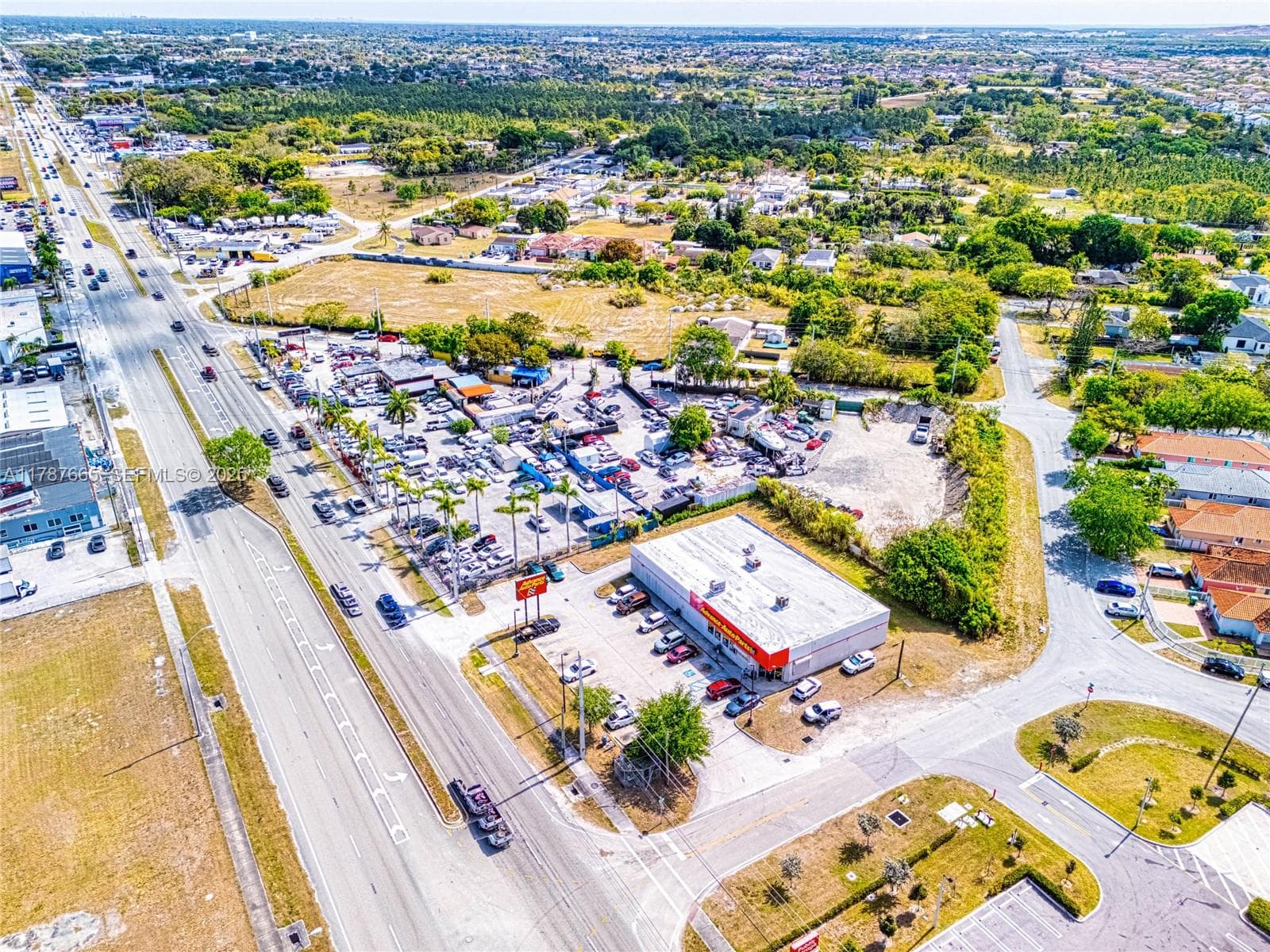 22825 S Dixie Hwy, Miami FL 33170