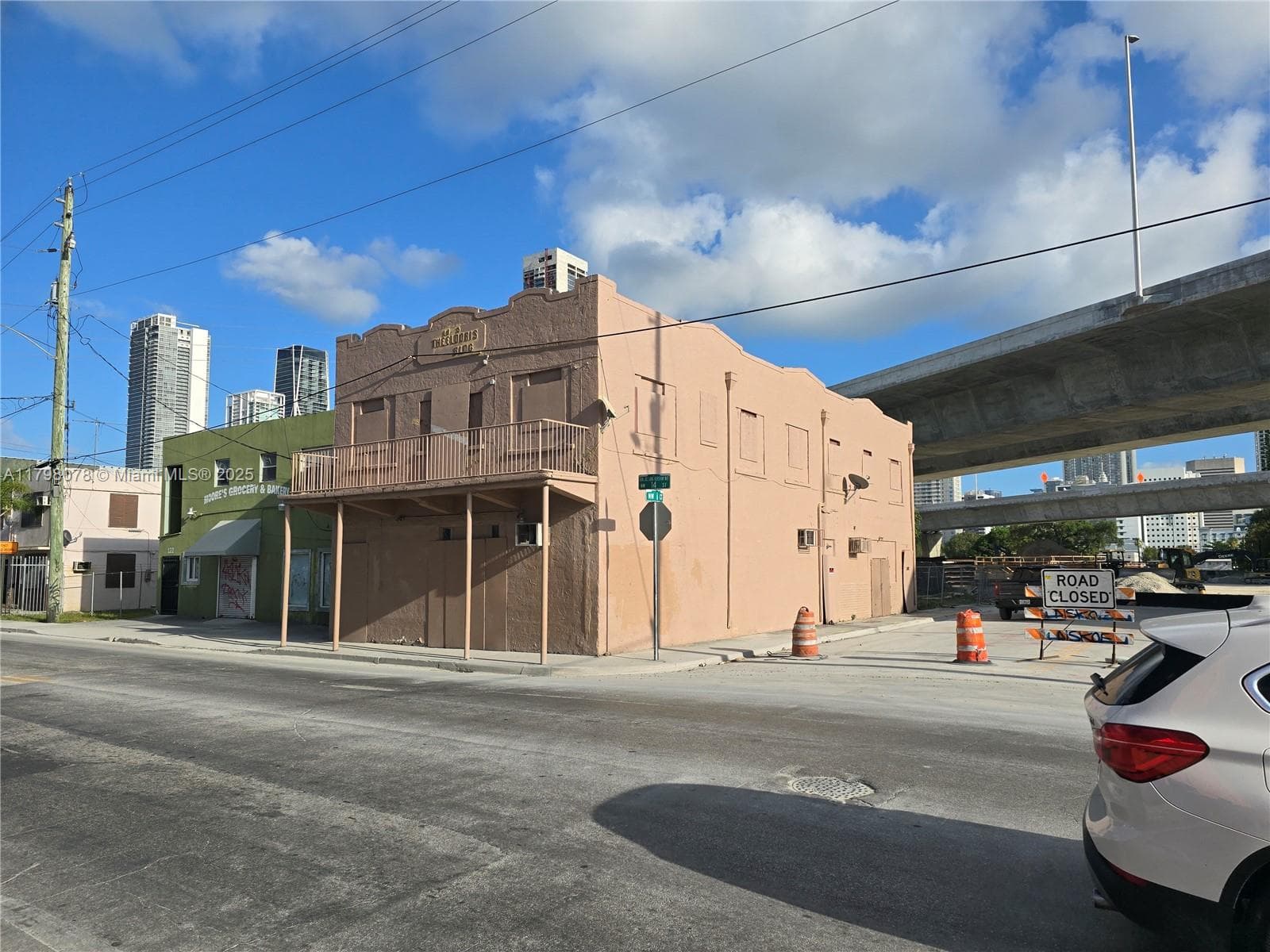 130 NW 14th St, Miami FL 33136
