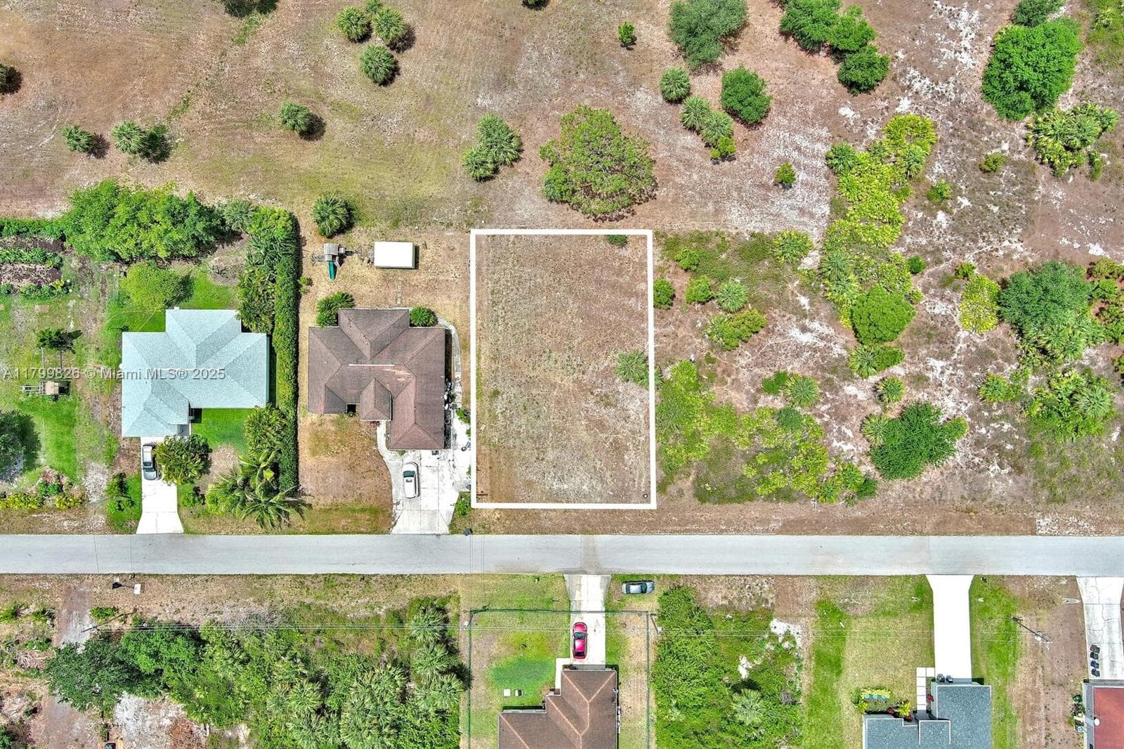 914 S Mercury Ave, Lehigh Acres FL 33974