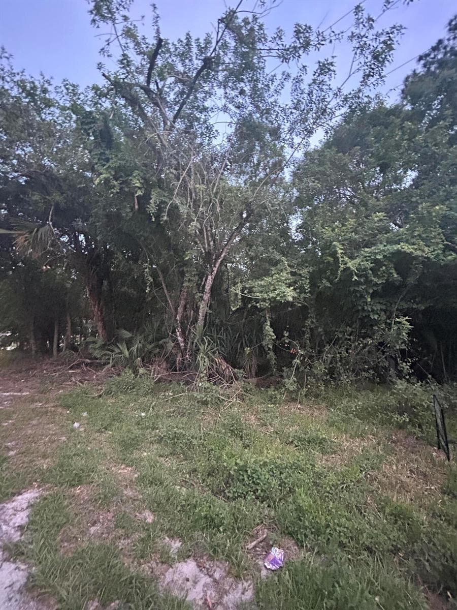 8995 22nd Street, Vero Beach FL 32966