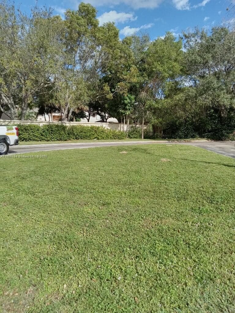8191 Wiles Rd, Coral Springs FL 33067