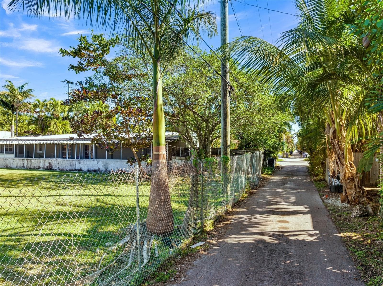 1310 Polk St, Hollywood FL 33019