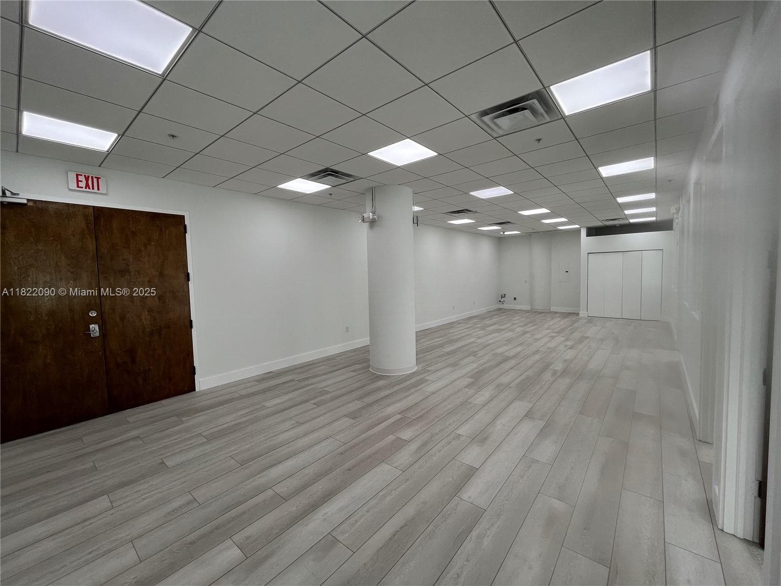 20900 NE 30th Ave # 412, Aventura FL 33180