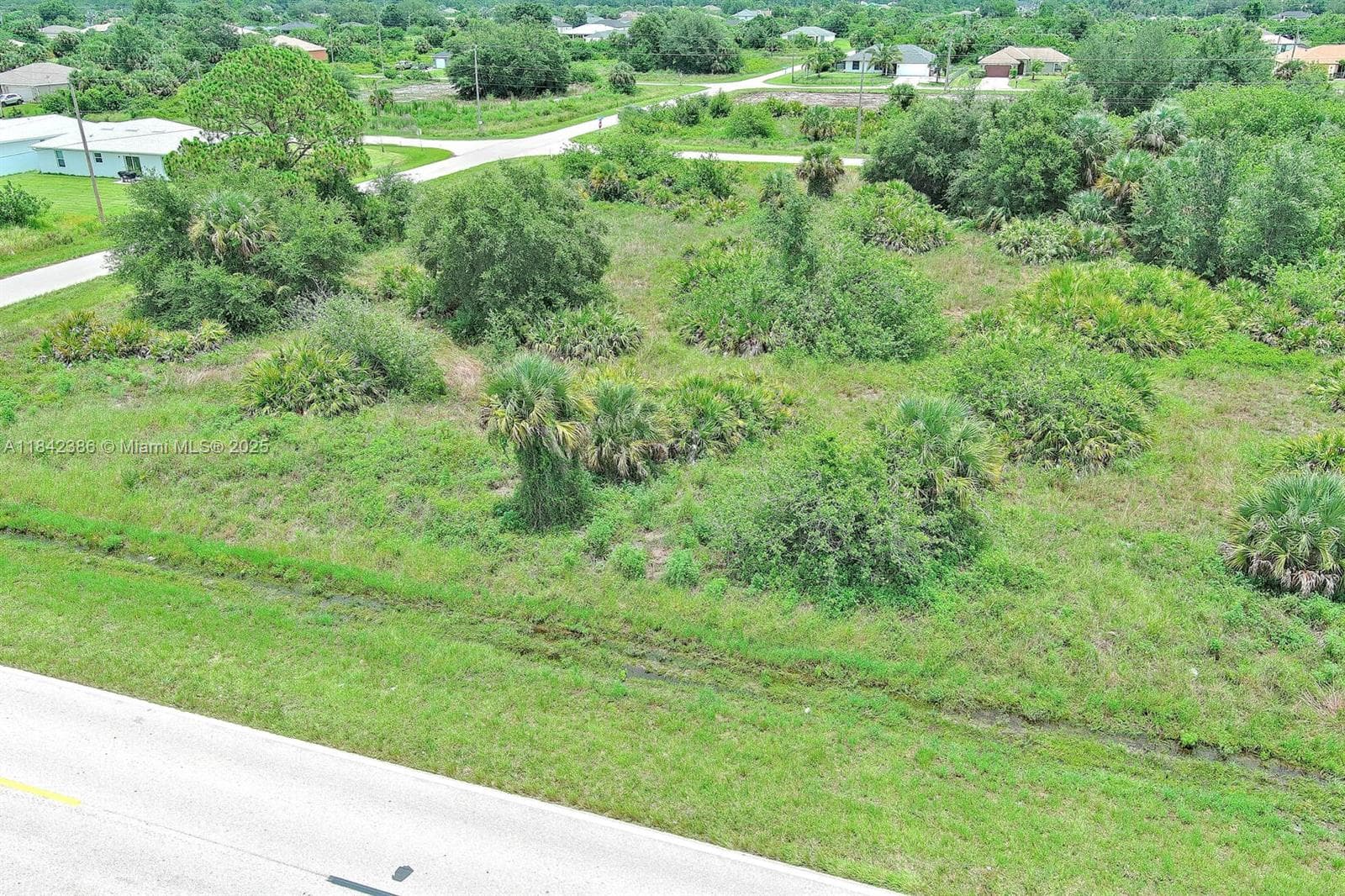 841 Milwaukee Blvd, Lehigh Acres FL 33974