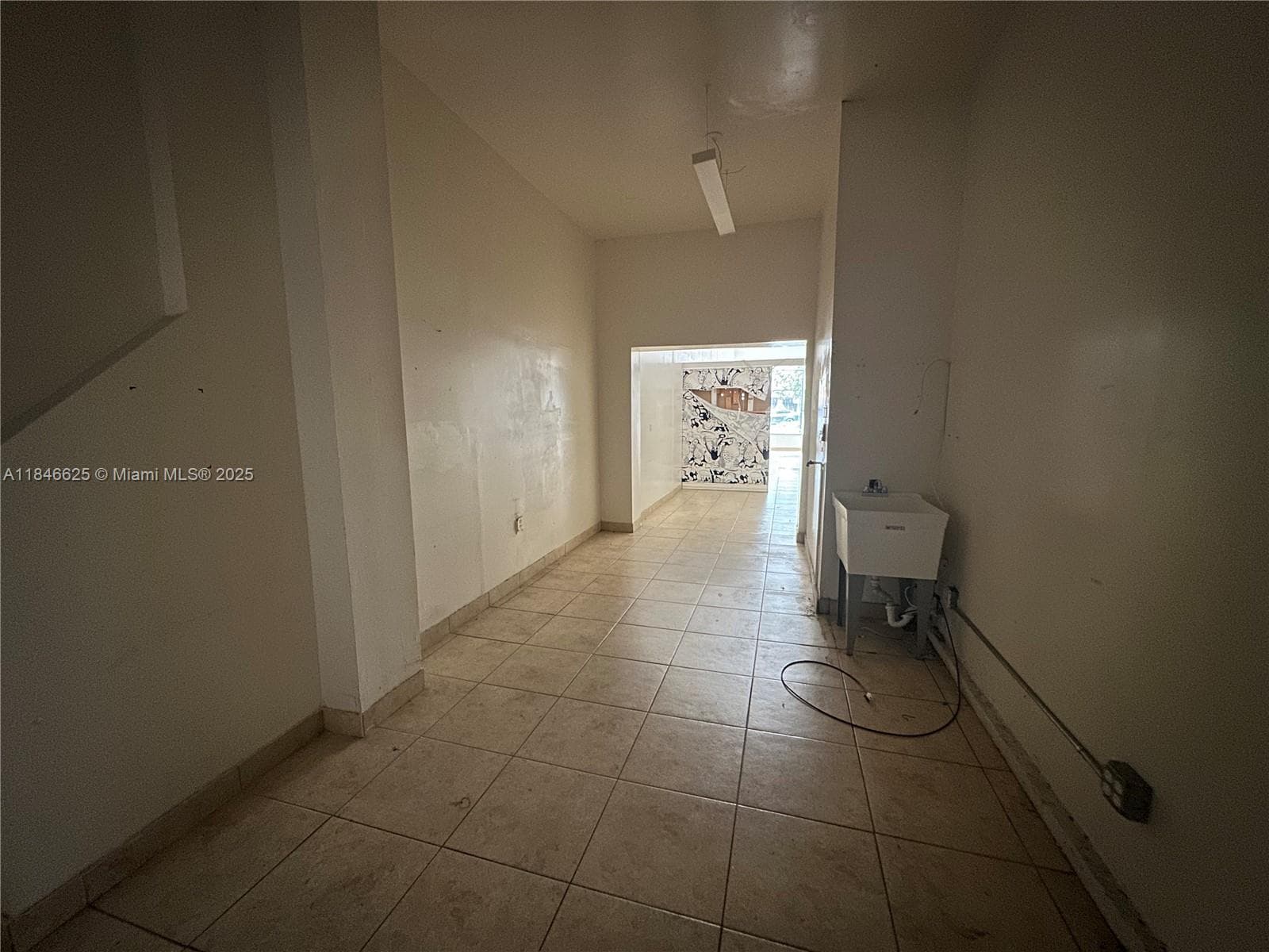 1932 Hollywood Blvd, Hollywood FL 33020