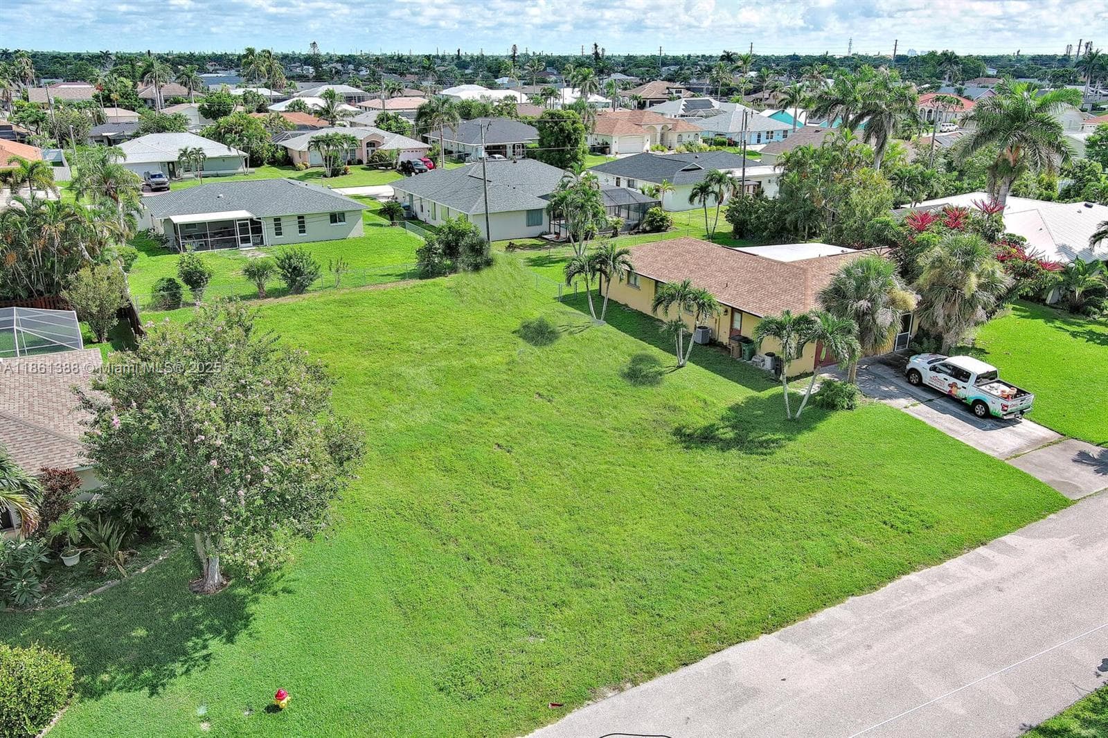 225 SW 46TH TER, Cape Coral FL 33914
