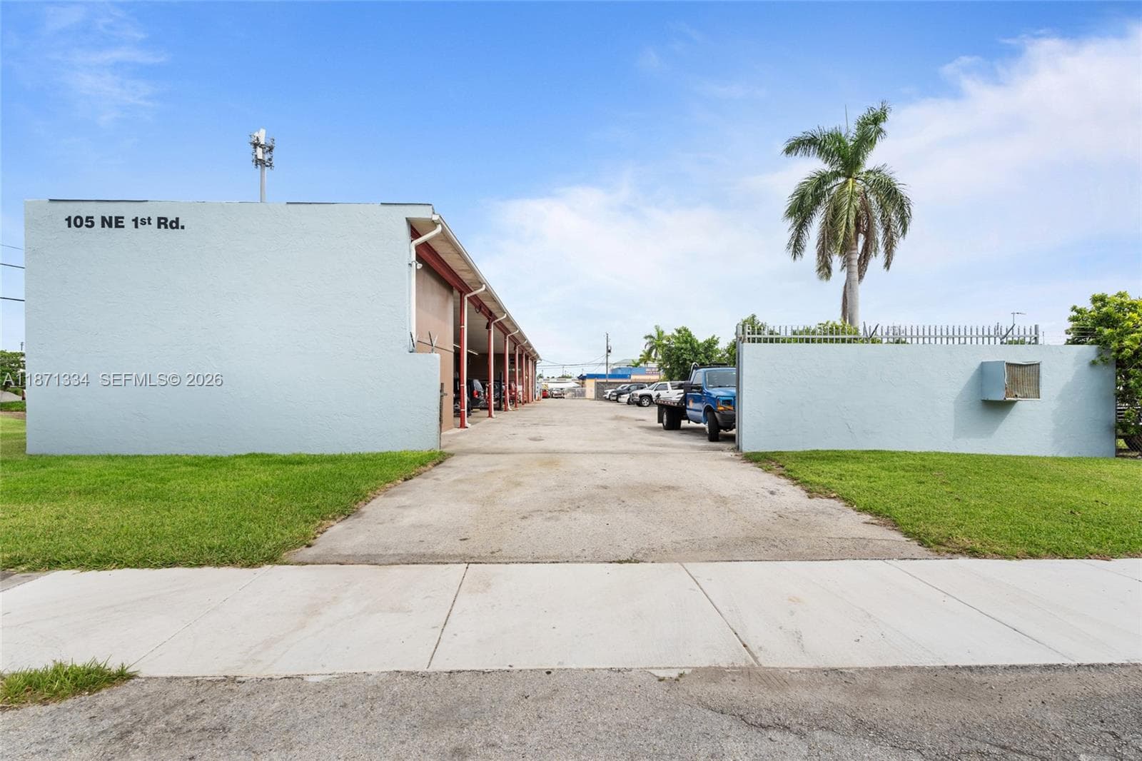 105 NE 1st Rd, Homestead FL 33030