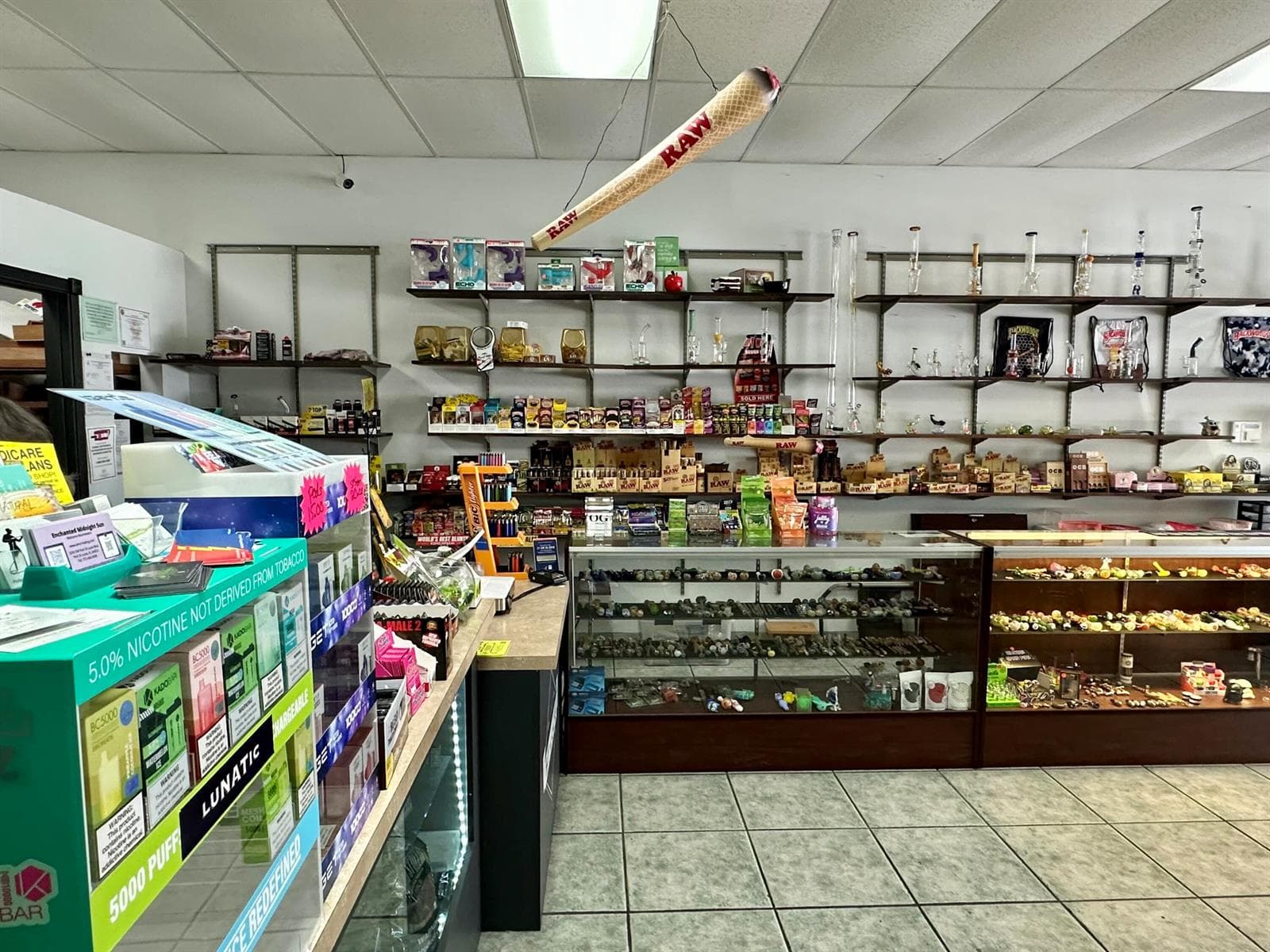 Store photo