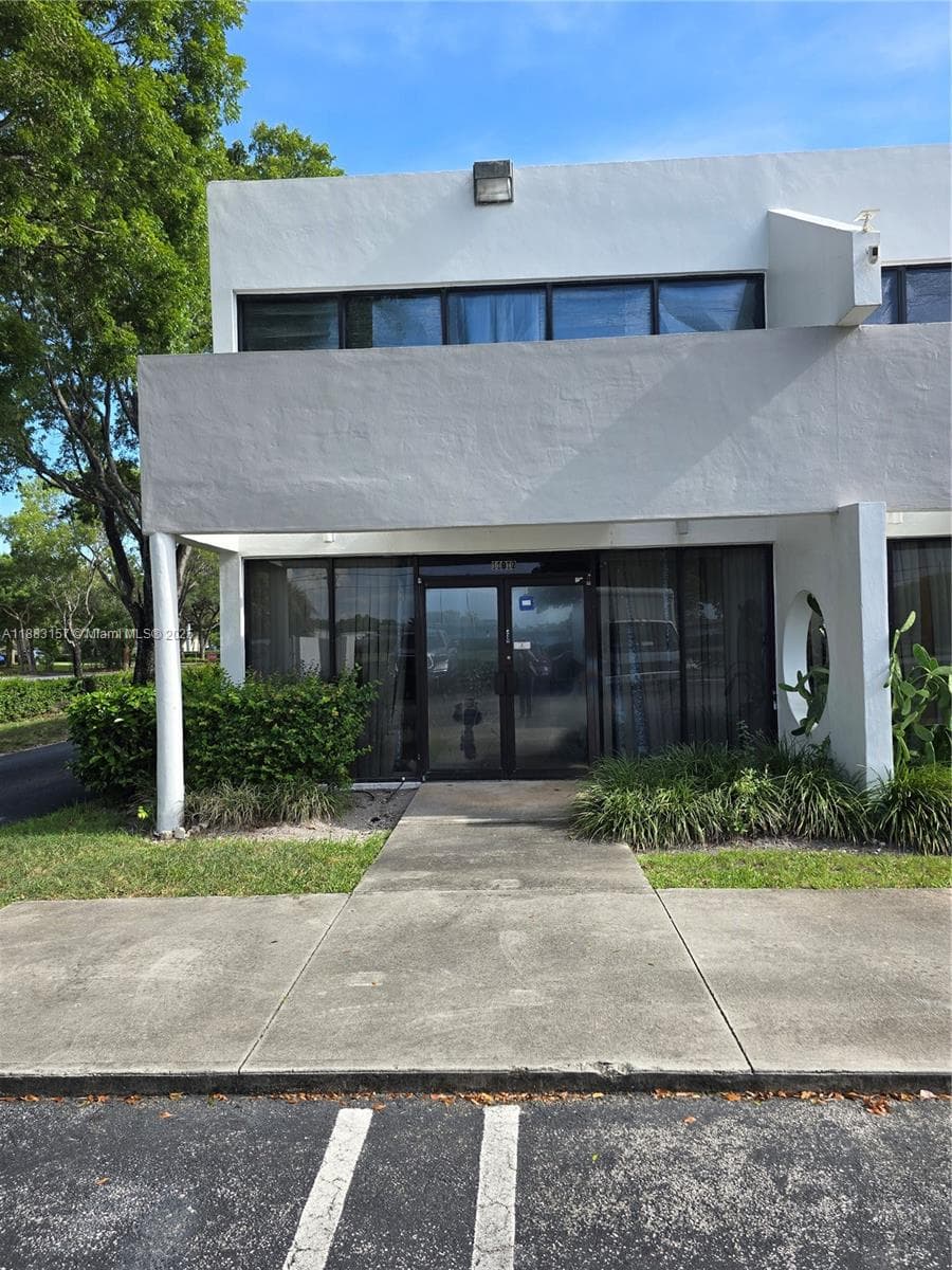 11917 W Sample Rd # 11919, Coral Springs FL 33065