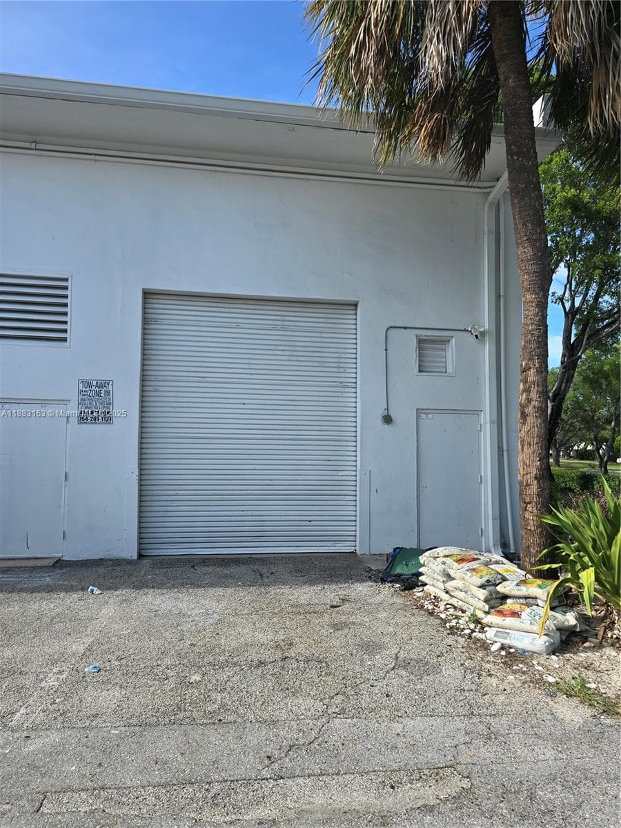 11917 W Sample Rd # 11921, Coral Springs FL 33065