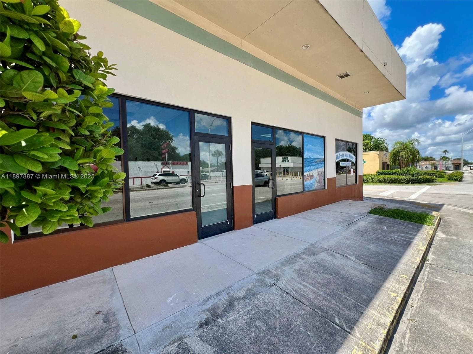 9150 NW 22nd Ave, Miami FL 33147