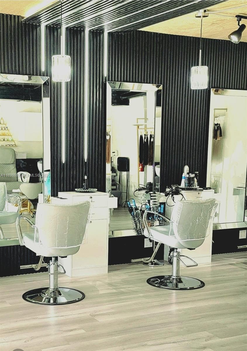 7991 Johnson st, Pembroke Pines FL 33024