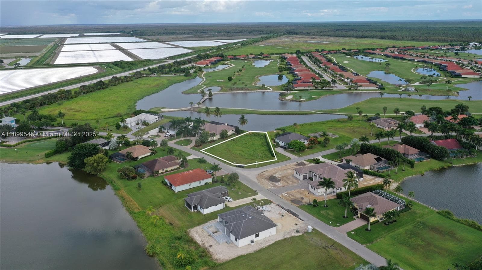 18018 Royal Hammock Blvd, Naples FL 34114