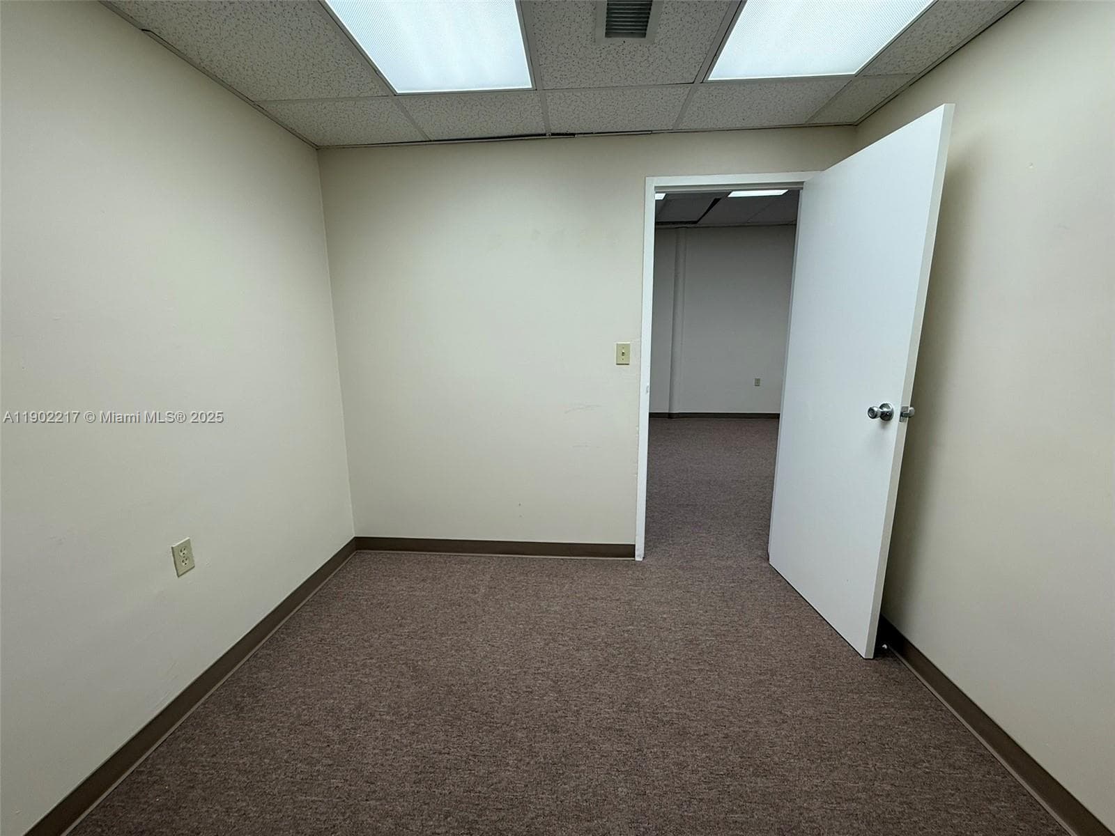 220 Miracle Mile # B229, Coral Gables FL 33134