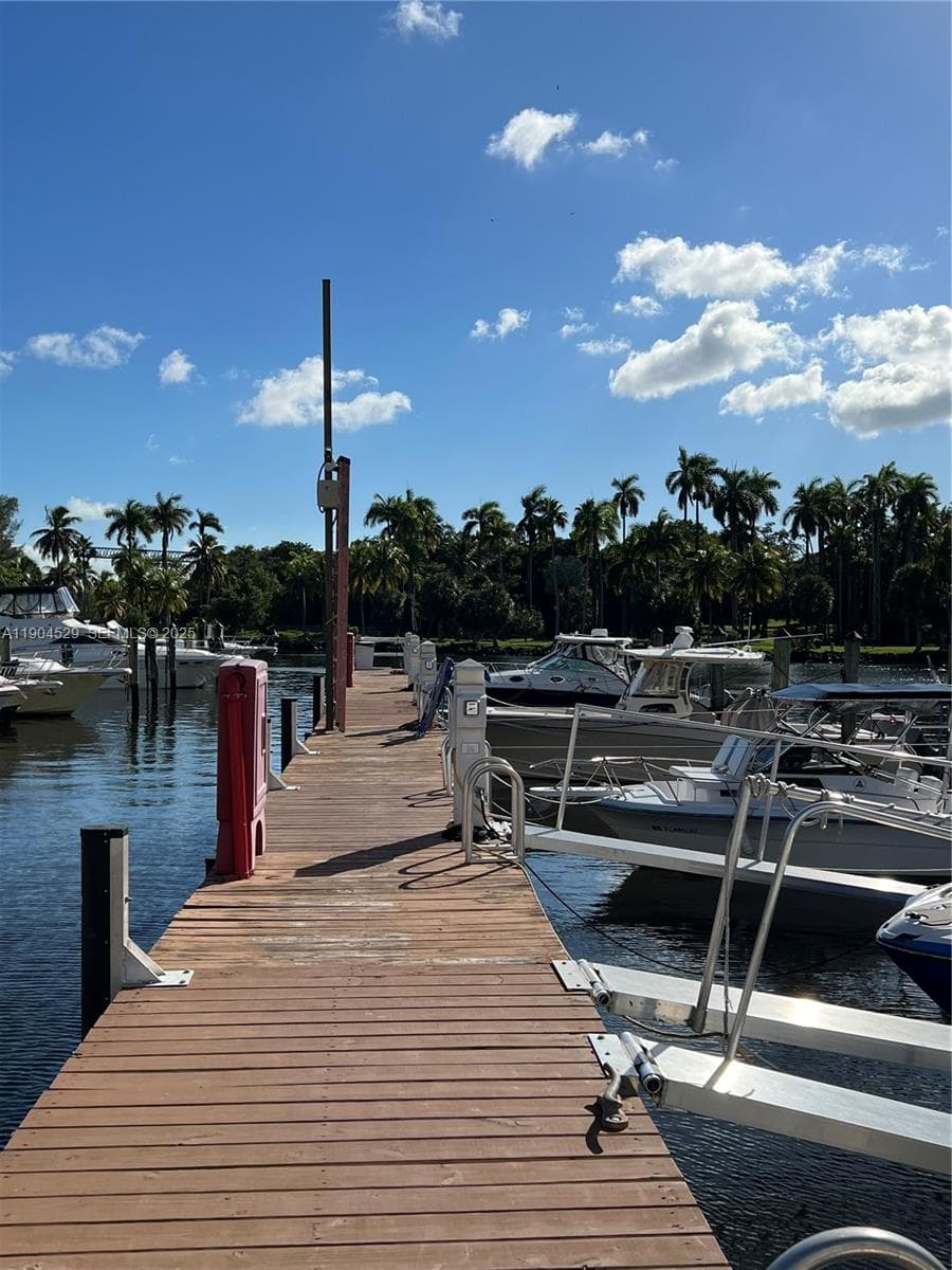 1700 NW North River Dr. #51, Miami FL 33125