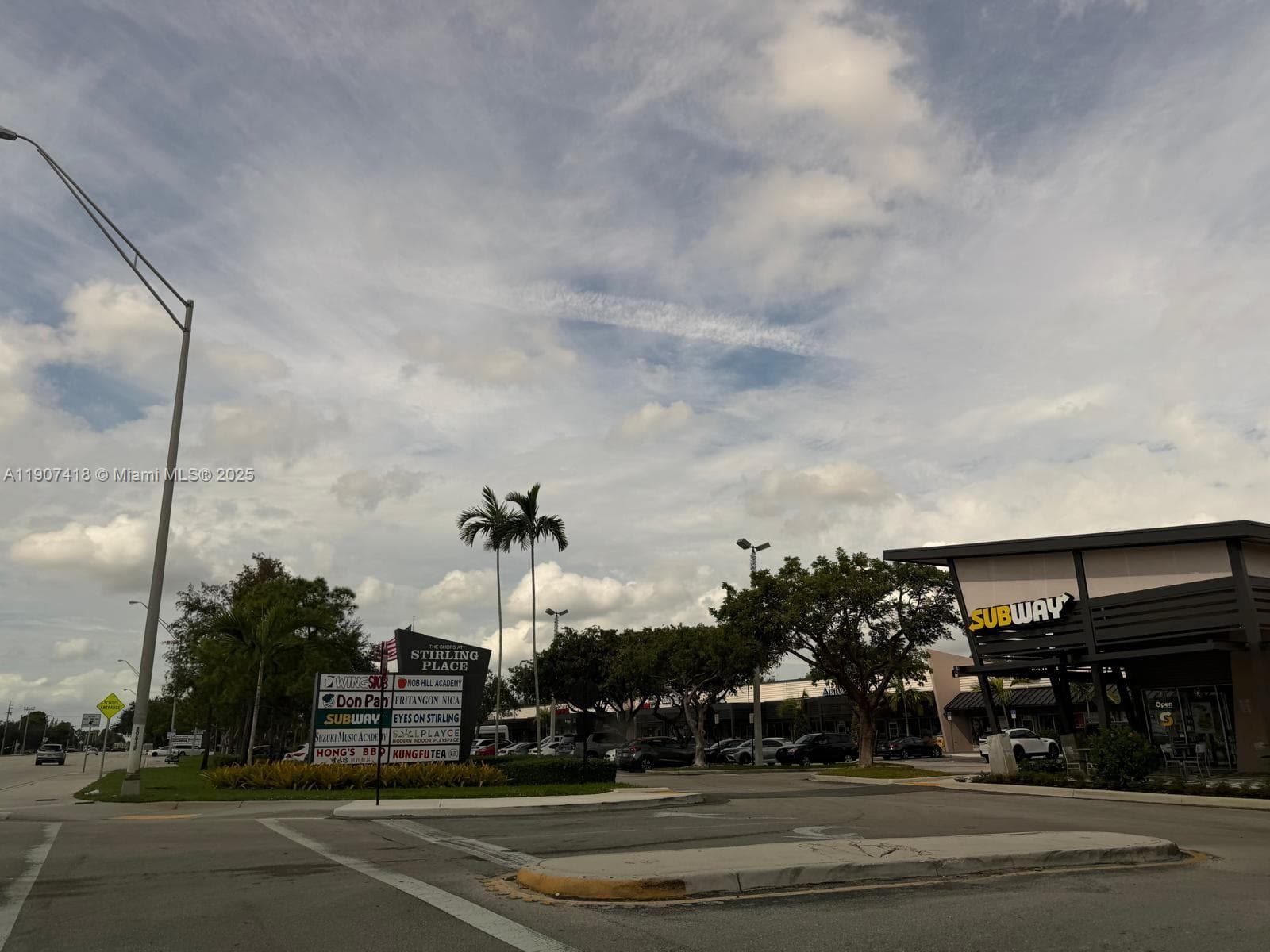 6827 Stirling, Davie FL 33314