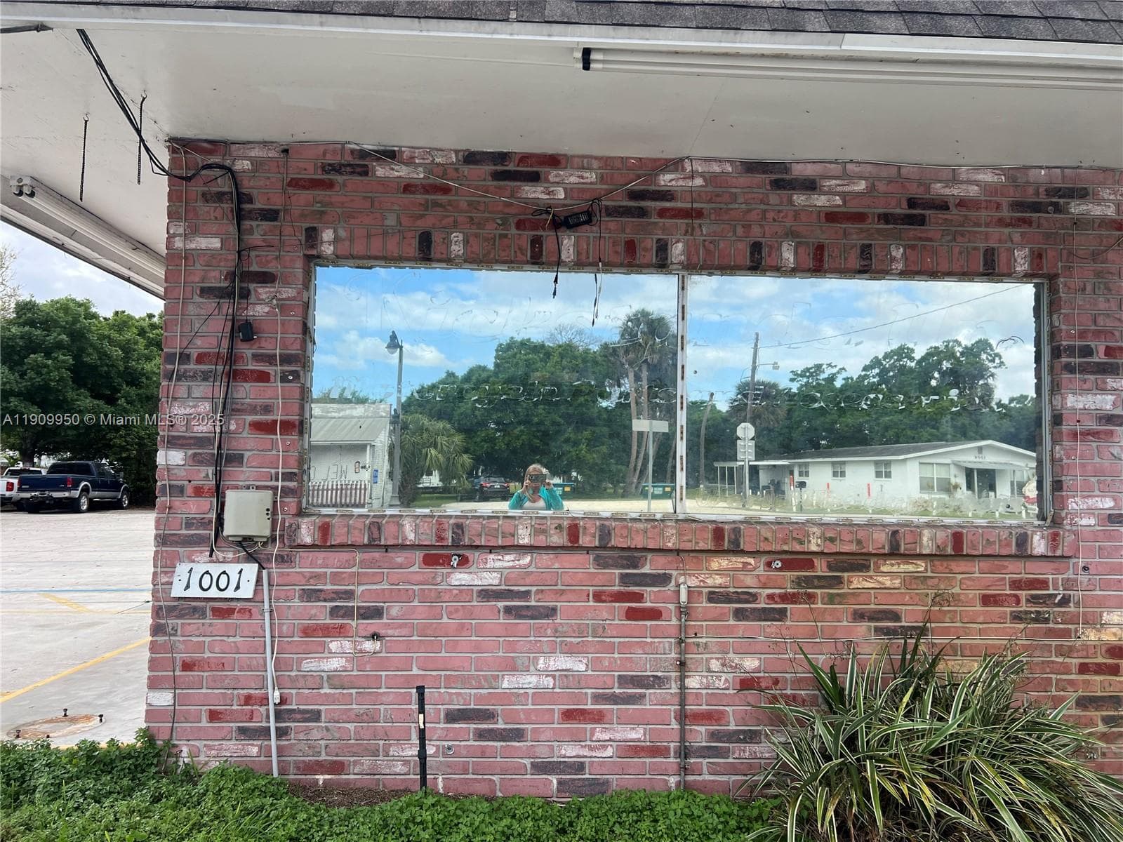 1001 W Midway Rd, Fort Pierce FL 34982