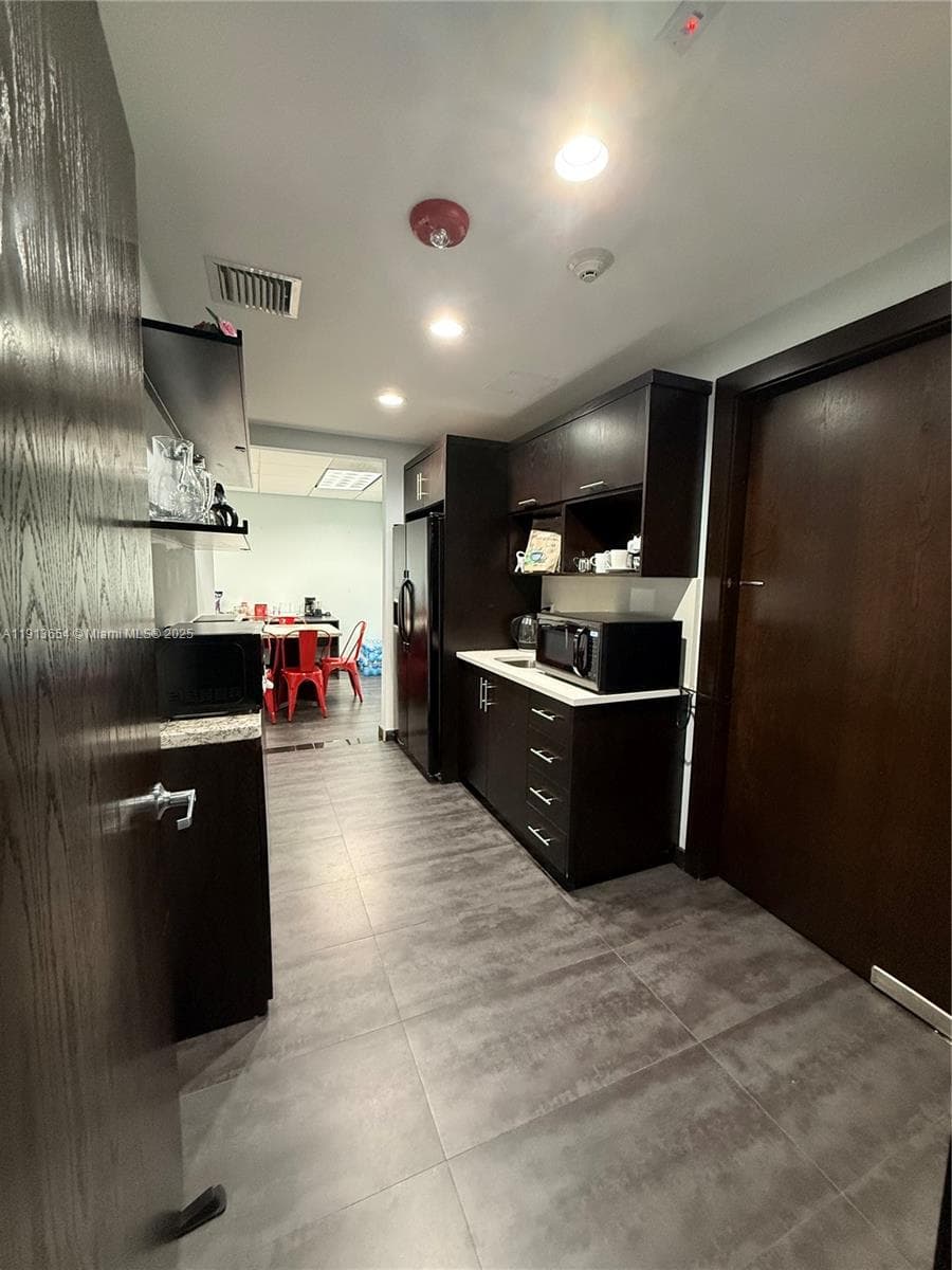 9450 SW 72nd St, Miami FL 33173
