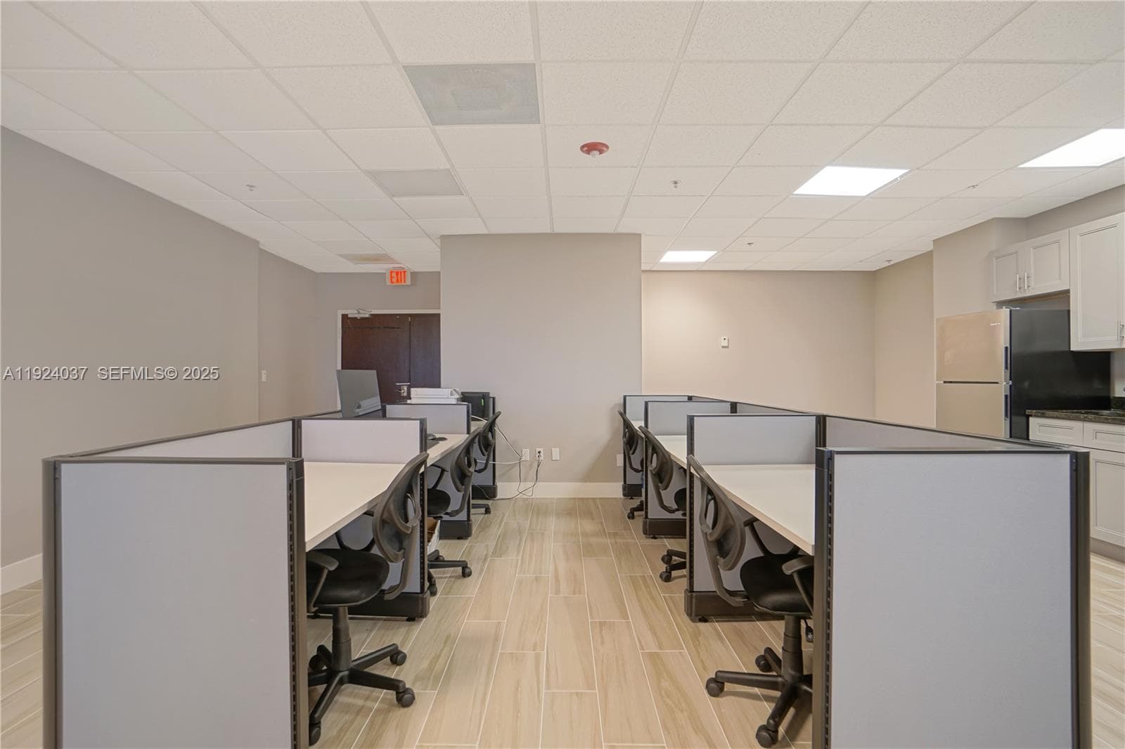 12550 Biscayne Blvd # 902, North Miami FL 33181