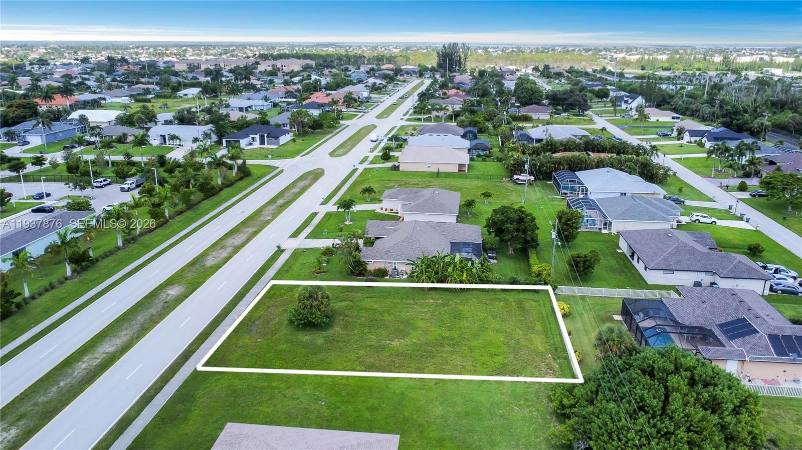 1821 Savona Pkwy W, Cape Coral FL 33914
