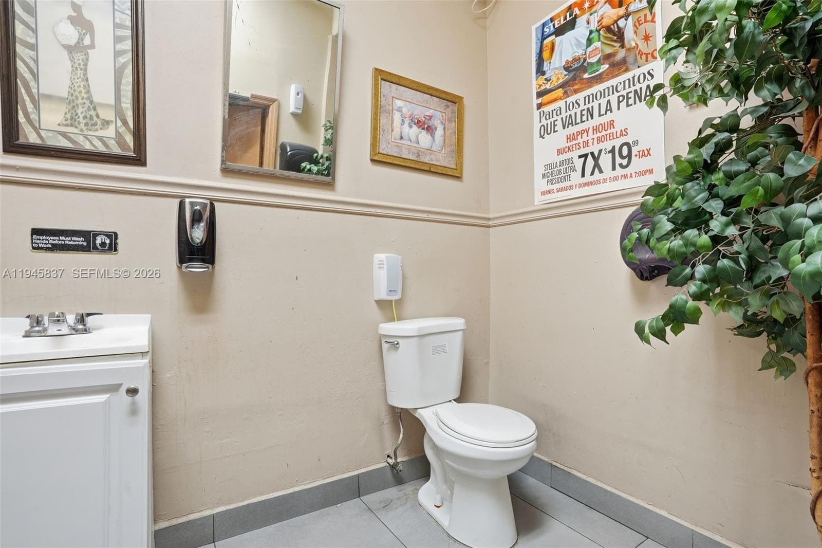 Confidential 76th St, Hialeah FL 33018