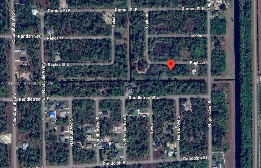 1238 RAPHAEL ST E, Lehigh Acres FL 33974