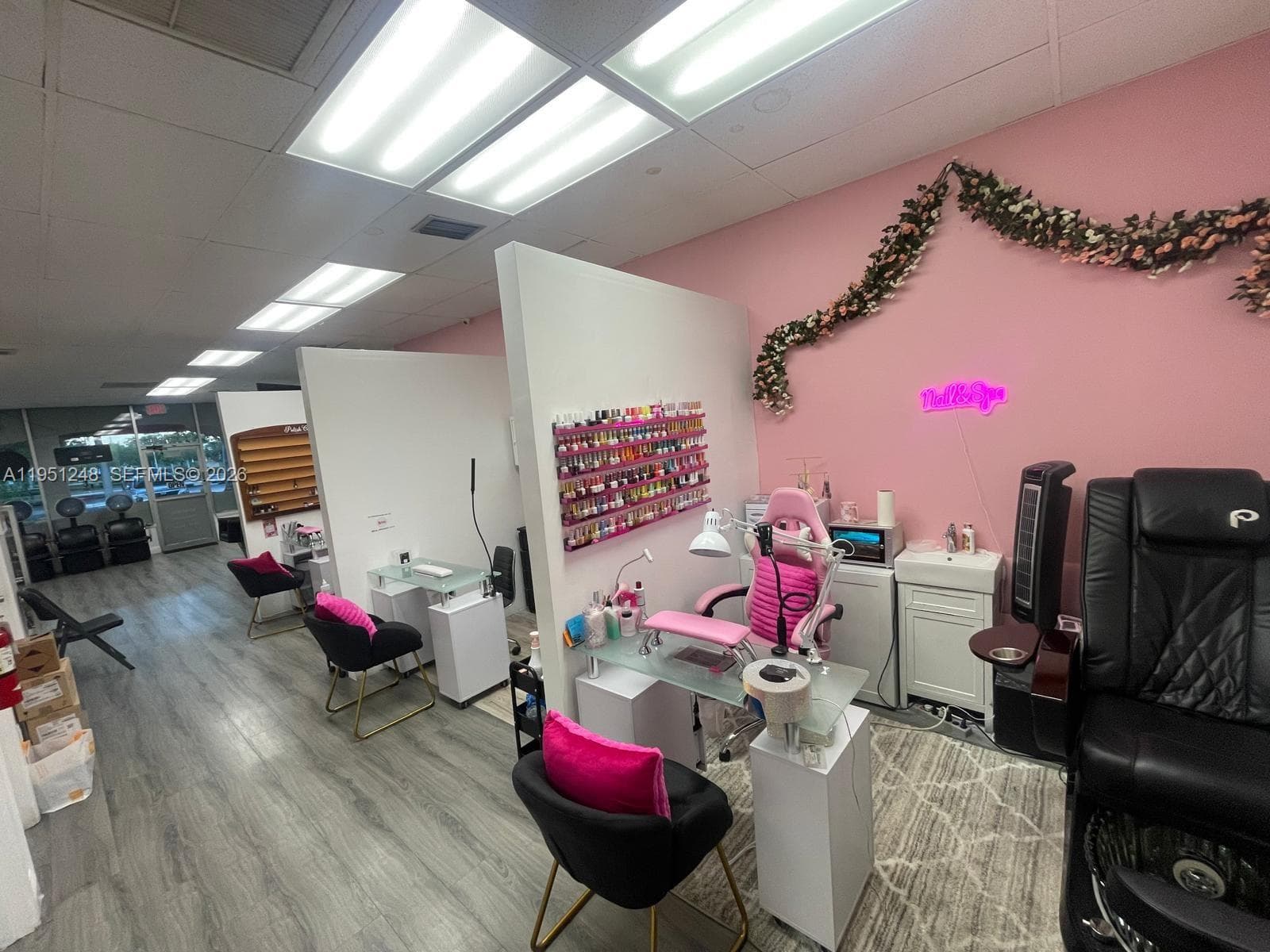 627 S State Road 7, Hollywood FL 33023
