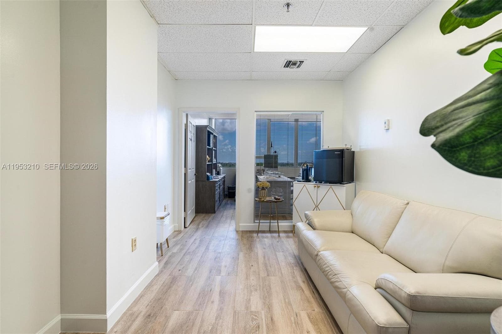 2455 E Sunrise Blvd, Fort Lauderdale FL 33304