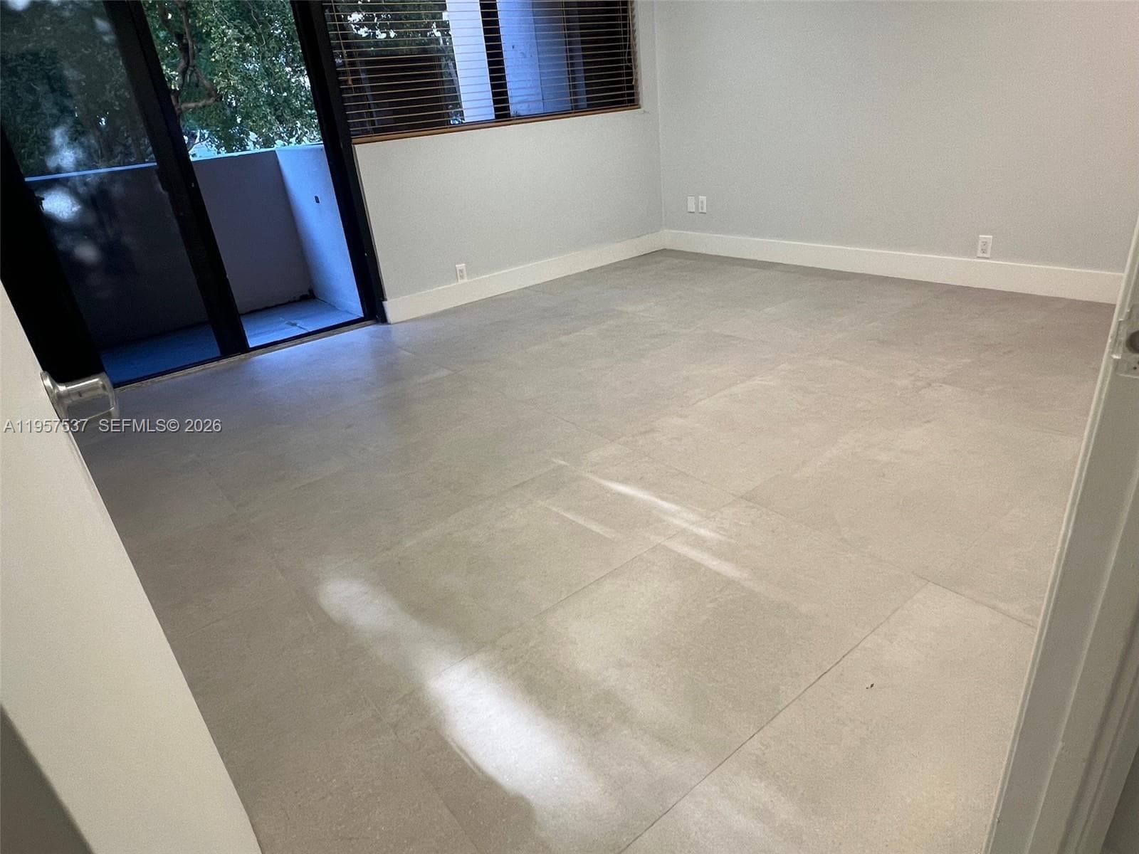 520 Brickell Key Dr # O303, Miami FL 33131