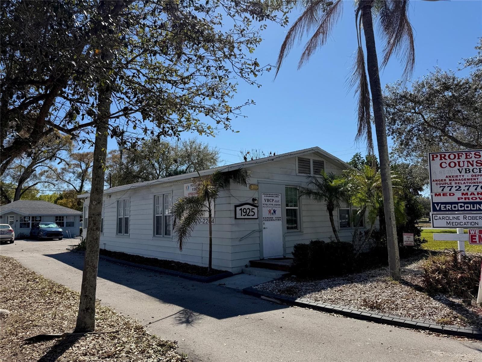 1925 20th Street, Vero Beach FL 32960