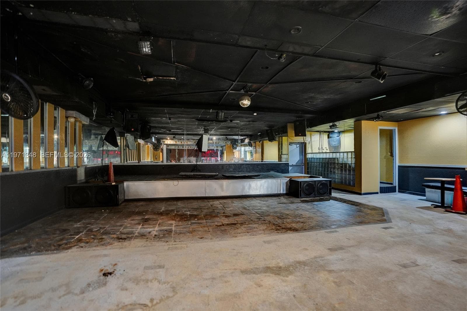 2990 W Sunrise Blvd, Fort Lauderdale FL 33311