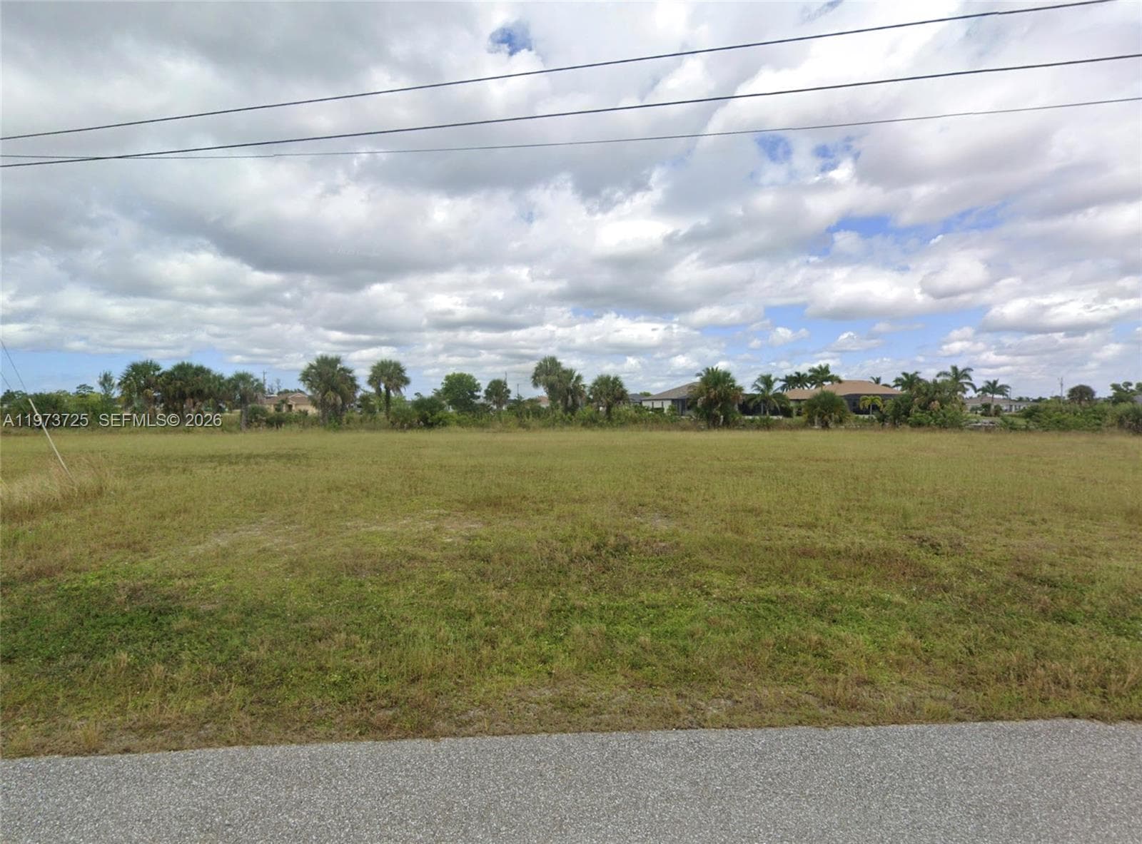 3779 NE 14th Pl, Cape Coral FL 33909
