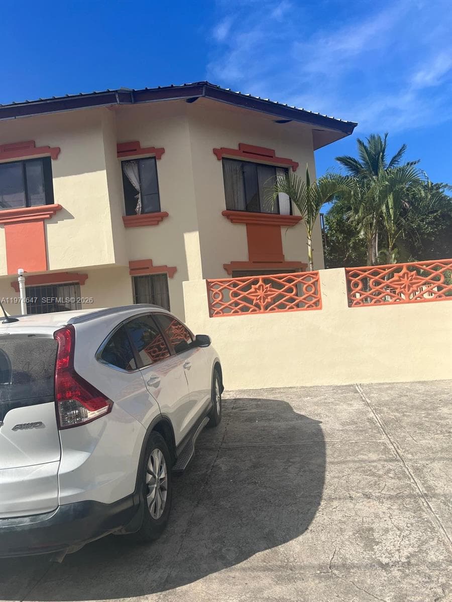 No.10 Calle Bohechio, DR foreign