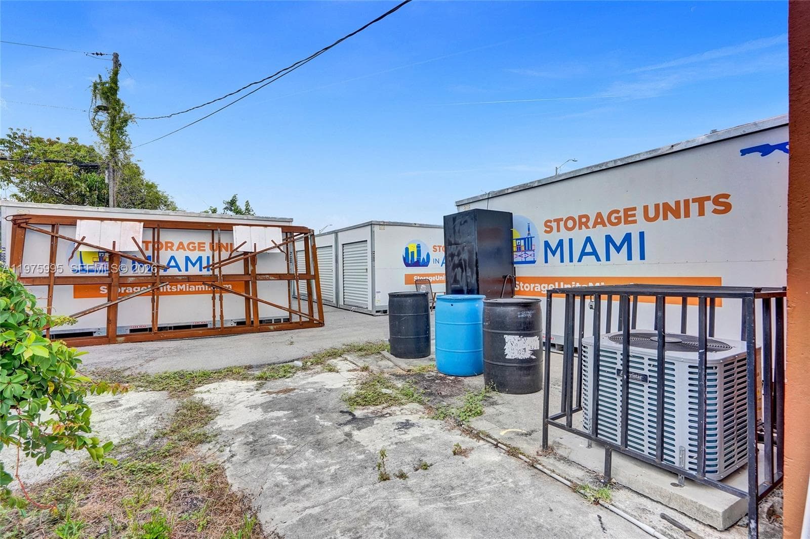 5595 NW 17th Ave, Miami FL 33142