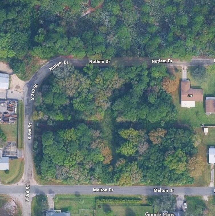 Corner Lot Notlem