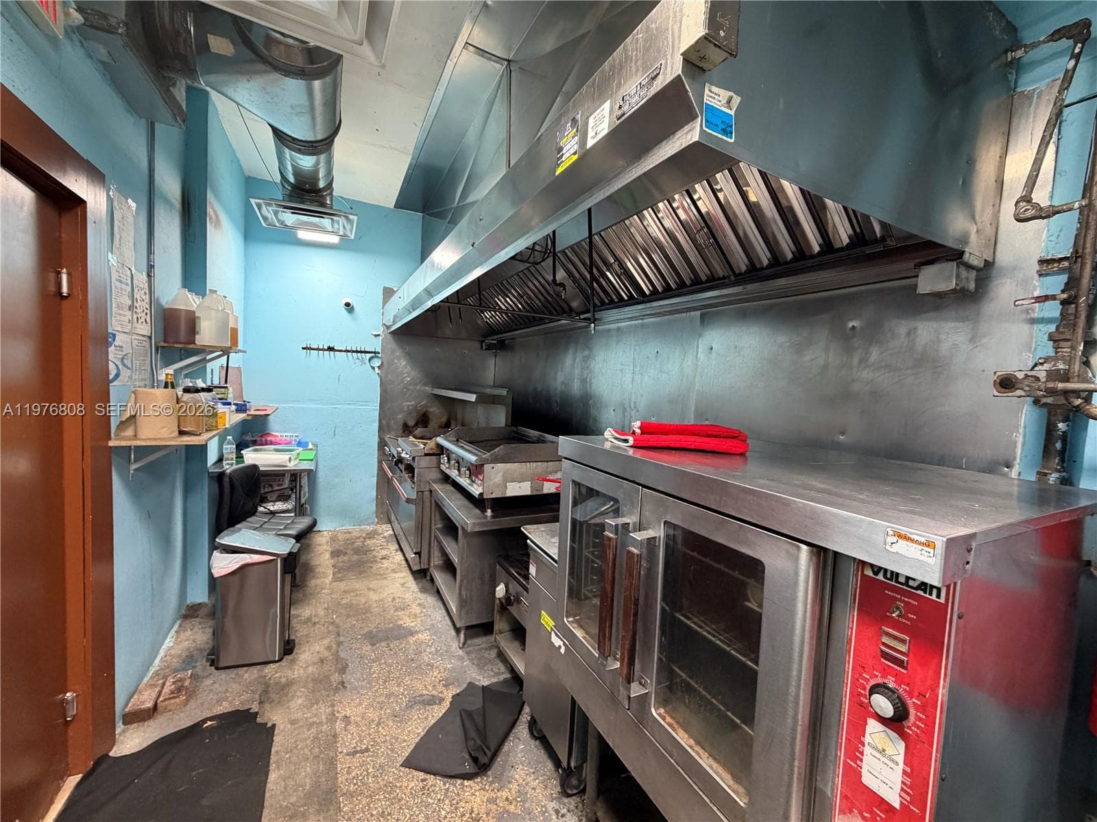 Hialeah, FL, 33013