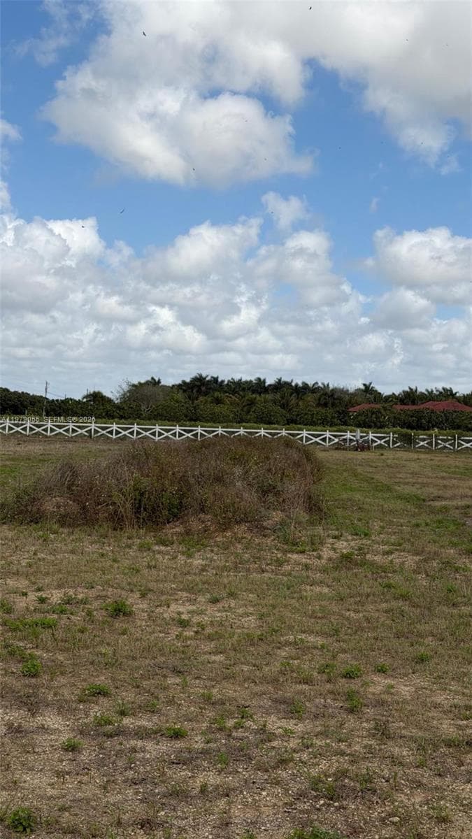 209 Avenue SW 37555, Homestead FL 33034