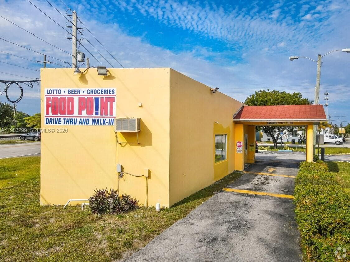 900 Old Federal Hwy, Hallandale Beach FL 33009